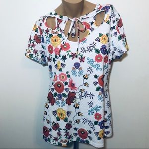 Lindy Bop “Tess” floral keyhole top sz M
